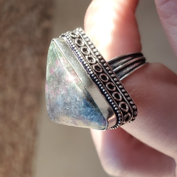 New Ruby in Fuchsite 925 Silver Ring. - Picture 6 of 15